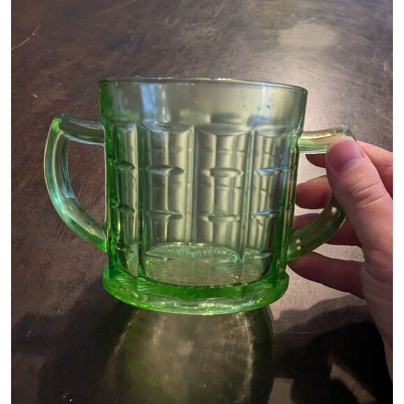 Vintage Hazel Atlas Green Uranium Glass Double Handle Cup Open Sugar Bowl - Picture 4 of 9